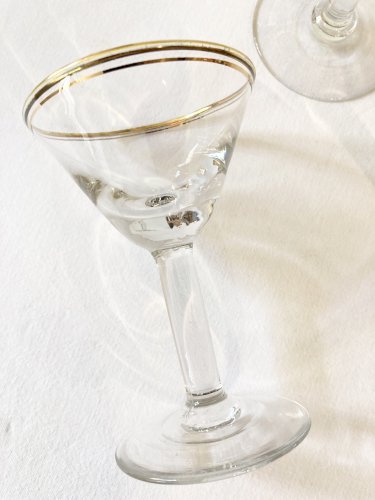 6 verres apéritifs de bistrot à pied  6 verres apéritifs de bistrot à pied  
