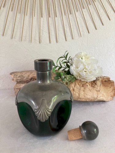 625⚜️ Ancienne Carafe Bouteille Couleur Verte en Verre et Étain Vintage France