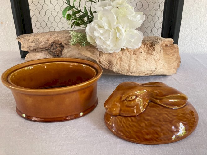 625⚜️ Terrine Ovale Lapin Géo en Céramique Made In Portugal Longueur 16 Cm