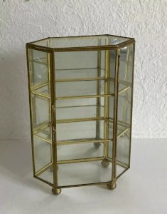 7 ⚜️ Vintage Brass Decorative Small Showcase