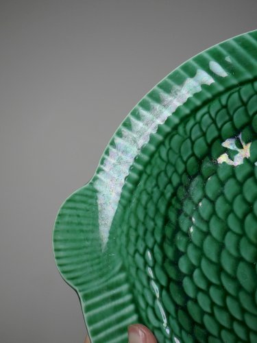 7 Assiettes plates anciennes poissons vert barbotine de Sarreguemines