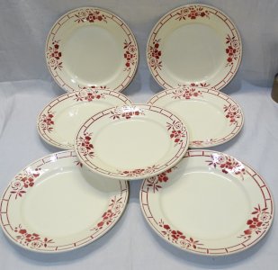 - 7 FLAT PLATES SEMI-PORCELAIN BADONVILLER WITH RED FLOWERS & PATTERNS D