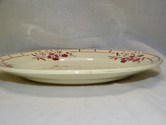 -7 ASSIETTES PLATES DEMI PORCELAINE BADONVILLER  FLEURS & MOTIFS ROUGES    D