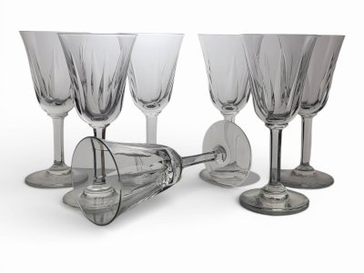 7 verres à vin cristal Saint Louis modèle Cerdagne