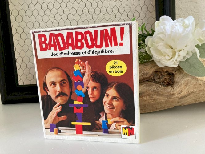 724⚜️ Ancien Jeu de Société D'adresse et d'équilibre Badaboum 19 Pièces