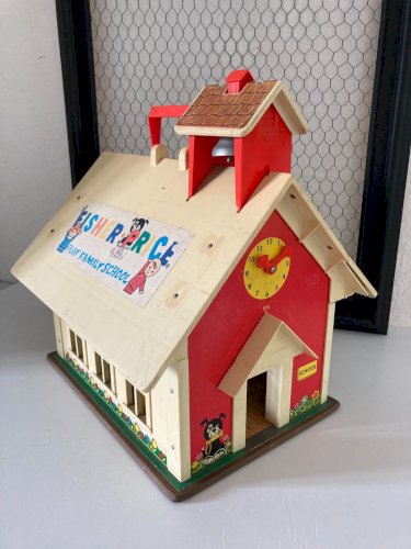 724⚜️ Ancien Jouet École Fisher Price 923 Play Family School et Clochette