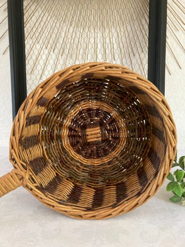 725⚜️ Ancien Panier Corbeille Forme de Casserole en Osier  Décor Mural