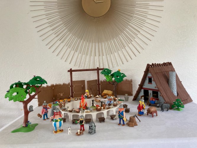 725⚜️Playmobil Astérix Le Banquet Du Village Astérix Réf 70931 + Boite D'origine