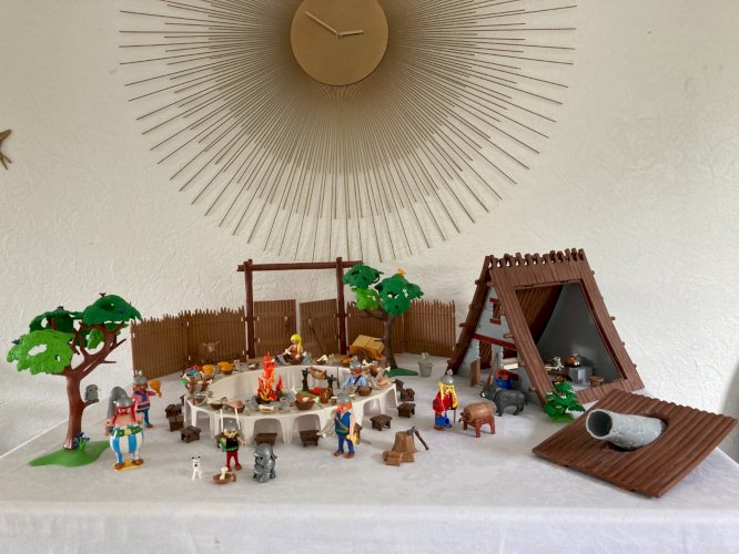 725⚜️Playmobil Astérix Le Banquet Du Village Astérix Réf 70931 + Boite D'origine