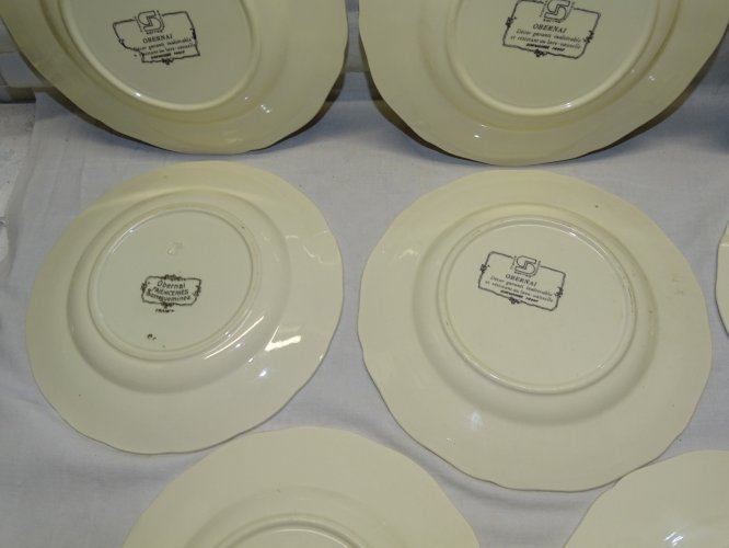 -8 ASSIETTES A DESSERT  CERAMIQUE SARREGUEMINES signées H.LOUX OBERNAI    D