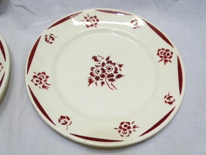 -8 BELLES ASSIETTES A DESSERT CERAMIQUE BADONVILLER modèle MARIE CLAIRE      D