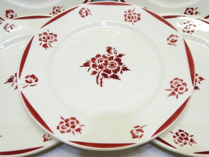 -8 BELLES ASSIETTES A DESSERT CERAMIQUE BADONVILLER modèle MARIE CLAIRE      D