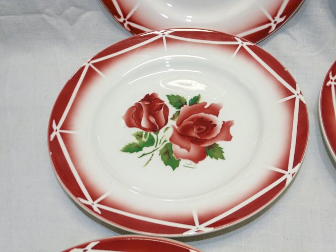 -8 BELLES ASSIETTES de TABLE CERAMIQUE DIGOIN SARREGUEMINES modèle CIBON     D