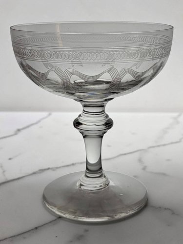 8 coupes à champagne en cristal fin XIXème début XXème