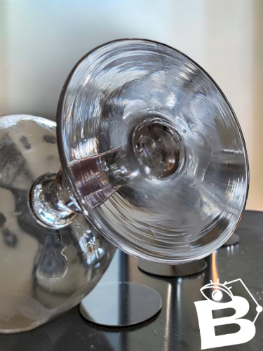 8 coupes à champagne en verre gravé Meisenthal, Art Déco