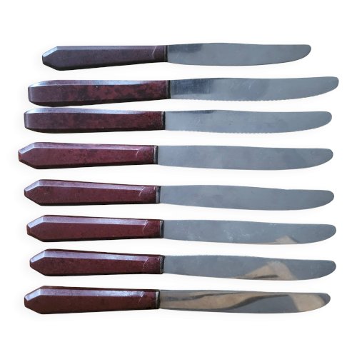 8 couteaux en bakélite