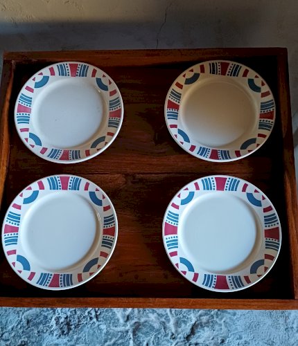 8 petites assiettes art déco de Badonviller 