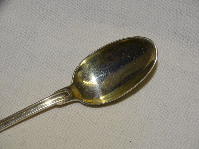 -8 PETITES CUILLERES A MOKA ou CAFE ARGENT COQUILLE Poinçon MINERVE 1 + ORFEVRE