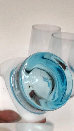 8 verres à eau 1970