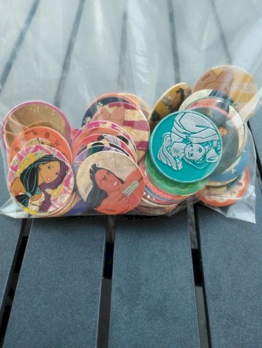80 pogs disney mcdonald pocahontas collector 