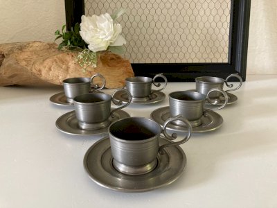 824⚜️ Ancien Service à Café 6 Tasses en Étain Vintage