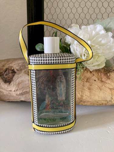 824⚜️ Ancienne Bouteille Souvenir à Eau Bénite Notre Dame de Lourdes