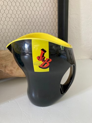 824⚜️ Pichet Carafe + Bac à Glaçon Whisky J&B en plastique Dur Noir et Jaune