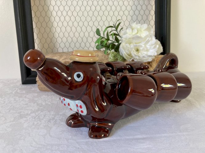 825⚜️ Bouteille Service à Liqueur en Forme de Chien Teckel Céramique 6 Verres