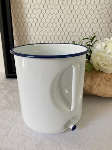 825⚜️ Décoration Ancien Broc Pot De Lavement en Tôle Émaillée Vintage