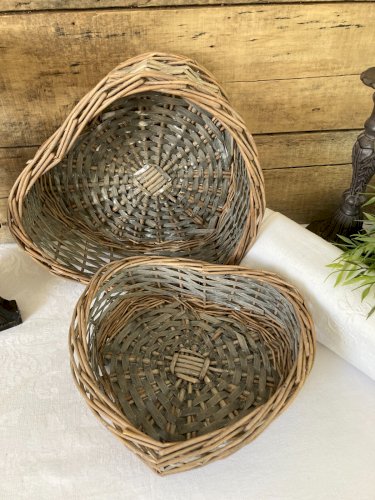 825⚜️ Décoration Deux Paniers Forme de Coeur  Déco Corbeille de Fruit