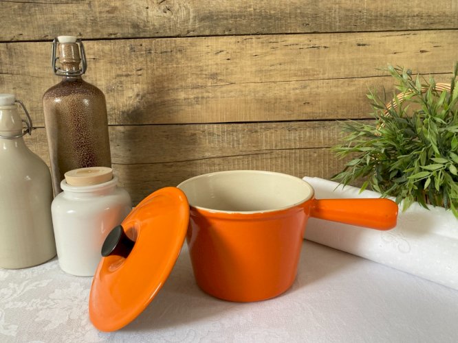 825⚜️ Le Creuset Poêlon Caquelon Casserole Orange en Fonte Émaillée