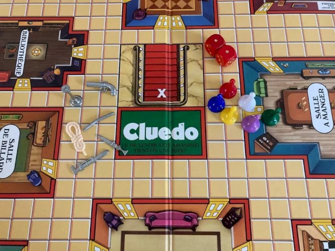 9 ⚜️ Ancien Jeu de Société Cluedo Le Dr Lenoir à été Assassiné ! Parker Complet