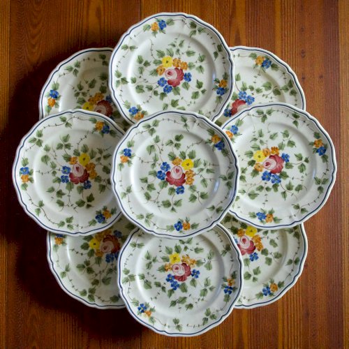 9 assiettes à dessert Longchamp collection Nemours peintes à la main