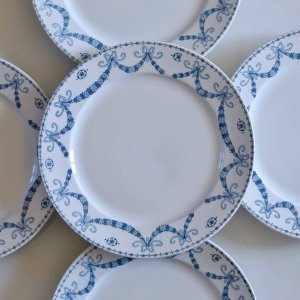 dot