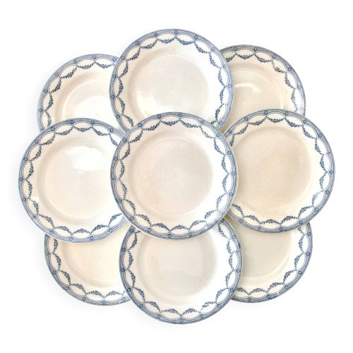 9 assiettes plates XIXe terre de fer Salins Petit Trianon