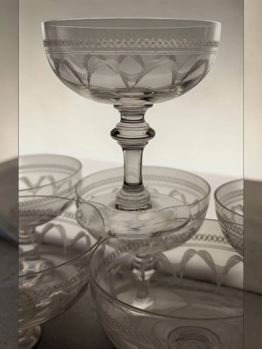 9 coupes à champagne cristal