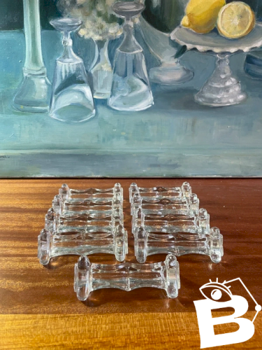 9 portes couteaux anciens en verre moulé Portieux