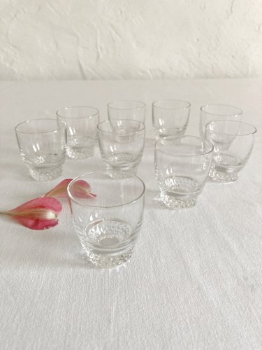 9 verres à liqueur en cristal, années 1950