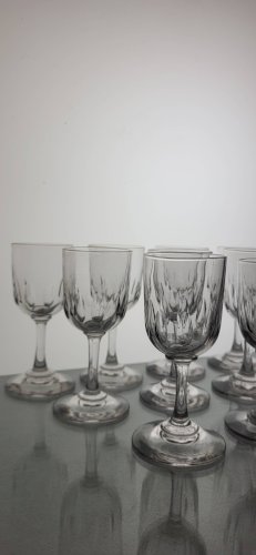 9 verres digestif Art déco 1930s