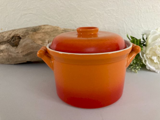 924⚜️ Cocotte Ronde Avec Couvercle en Céramique Couleur Orange Ø 15 Cm