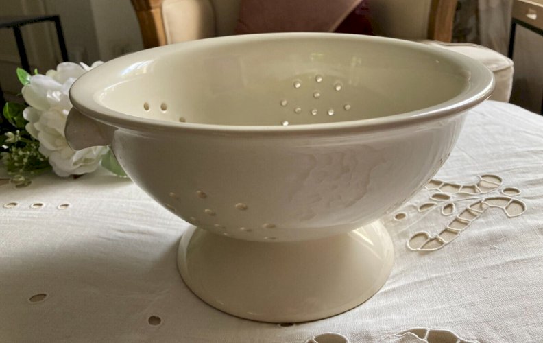 924⚜️ Ustensile de Cuisine Passoire en Céramique Diamètre 24 Cm Vintage