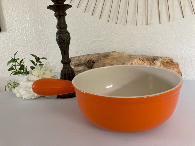 924B⚜️ Ancien Caquelon Poêlon Casserole Le Creuset 22 Made In France Vintage