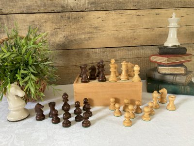 925⚜️ Ancien Pions D'échec en Bois Feutrés Pièces D'échiquier Complet