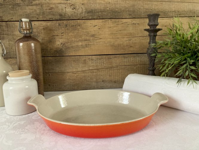 925⚜️ Ancien Plat Ovale en Fonte Émaillée Couleur Orange Longueur 32 Cm Vintage