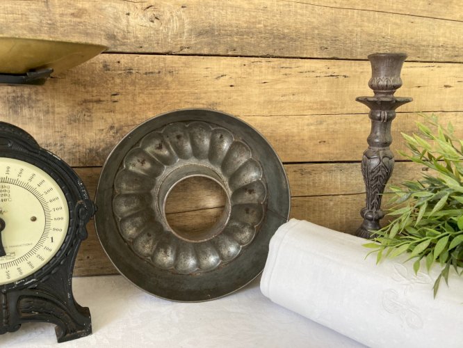 925⚜️ Décoration Ancien Moule à Gateau en Fer Diamètre 24 Cm Vintage