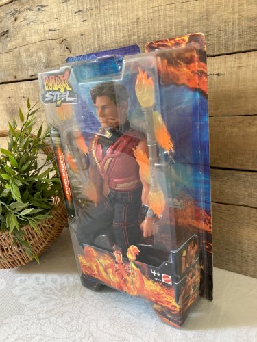 925⚜️ Jouet Figurine Max Steel Pyro Power Mattel Hauteur 30 Cm Neuf