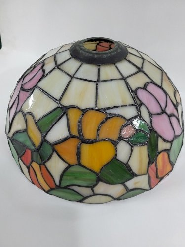 ABAT JOUR DE LUSTRE OU LAMPE TIFFANY