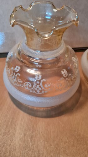 abat-jour haut Tulipe en verre dépoli ouverture 13,2 cm vendus à l'unité