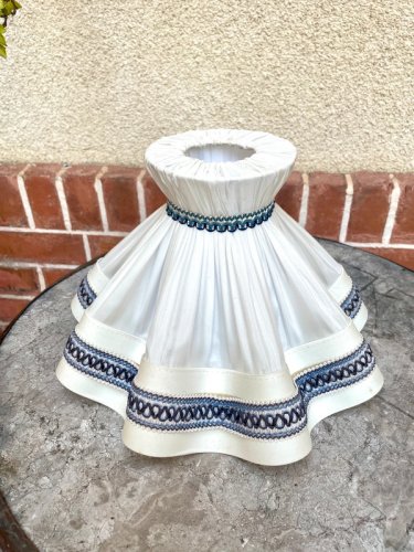 Abat-jour juponné vintage