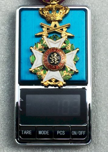 ABL : ORDRE DE LEOPOLD 1er OFFICIER AVEC GLAIVES XX ORIGINAL